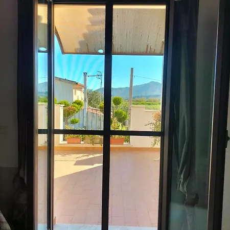 Deluxe * Campofelice Di Roccella